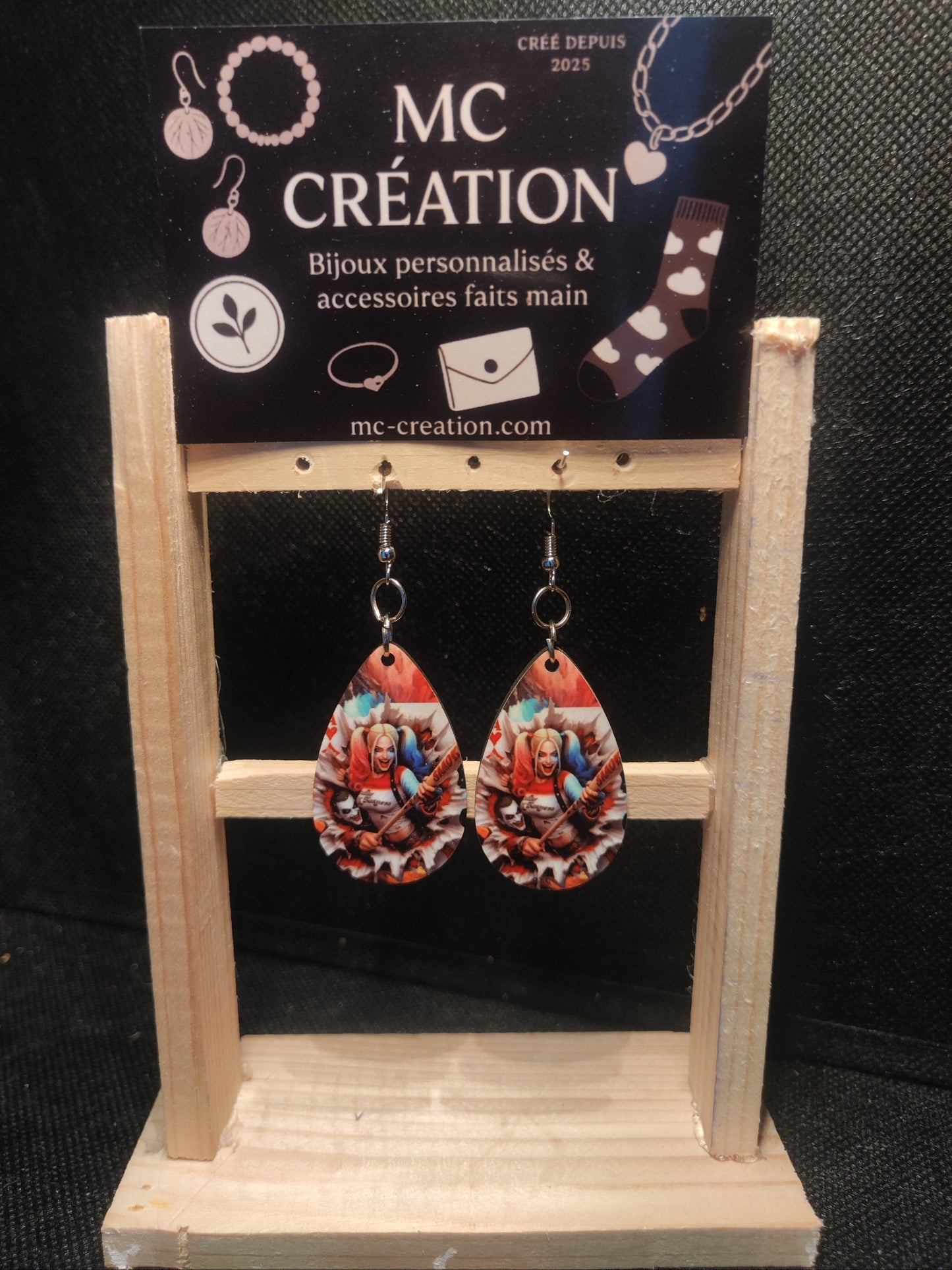 boucle d oreille joker