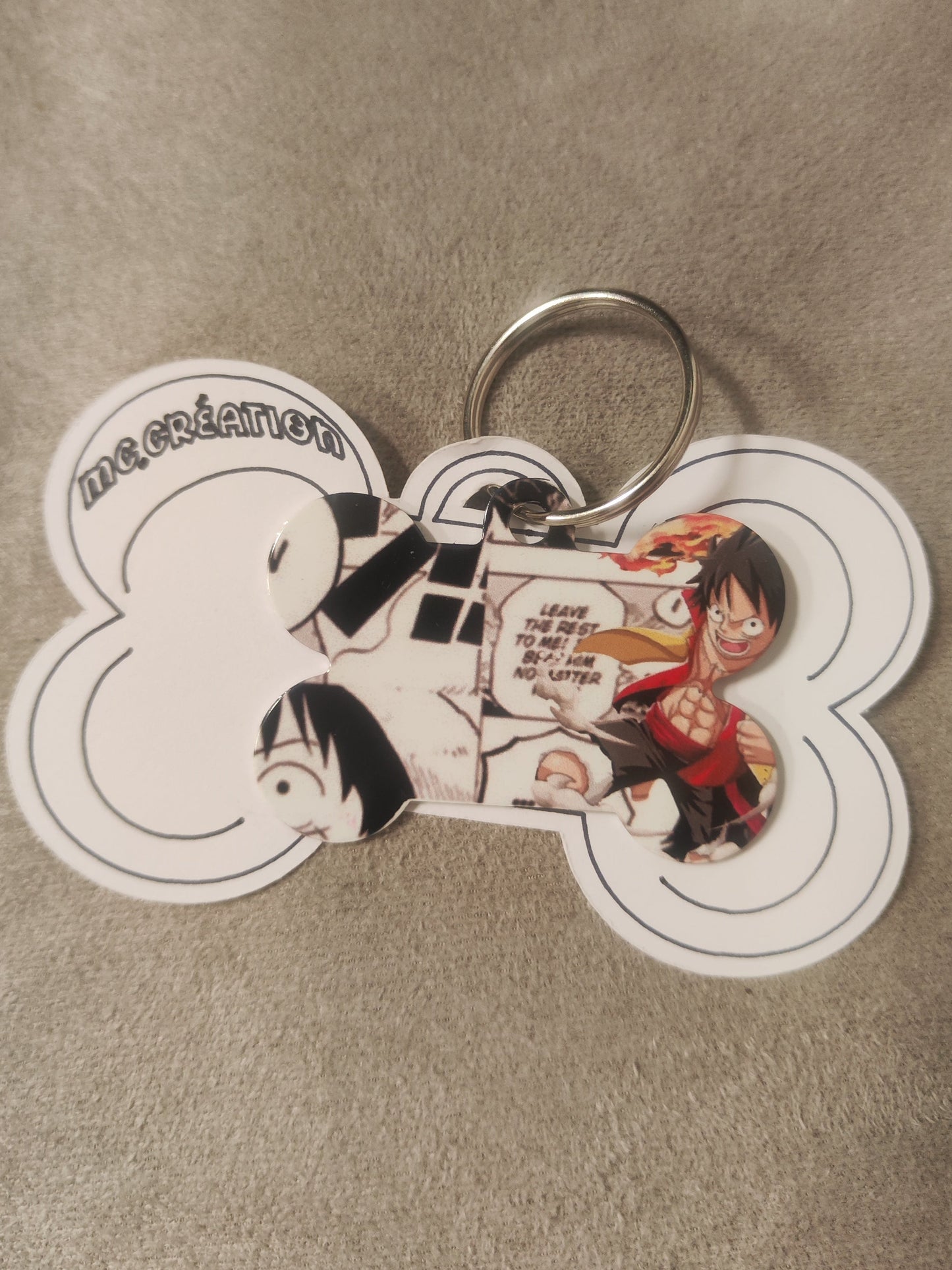 médaille métal chien manga