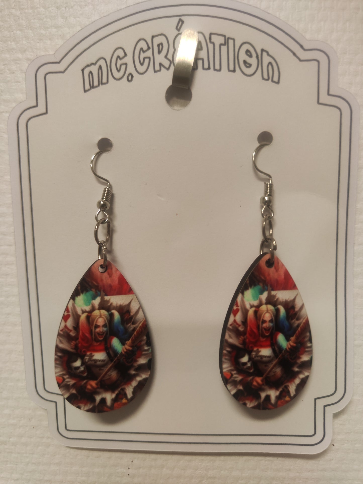 boucle d oreille joker